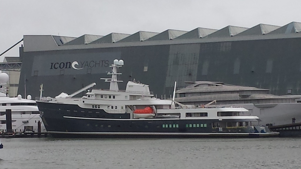 Luxury mega expedition yacht LEGEND