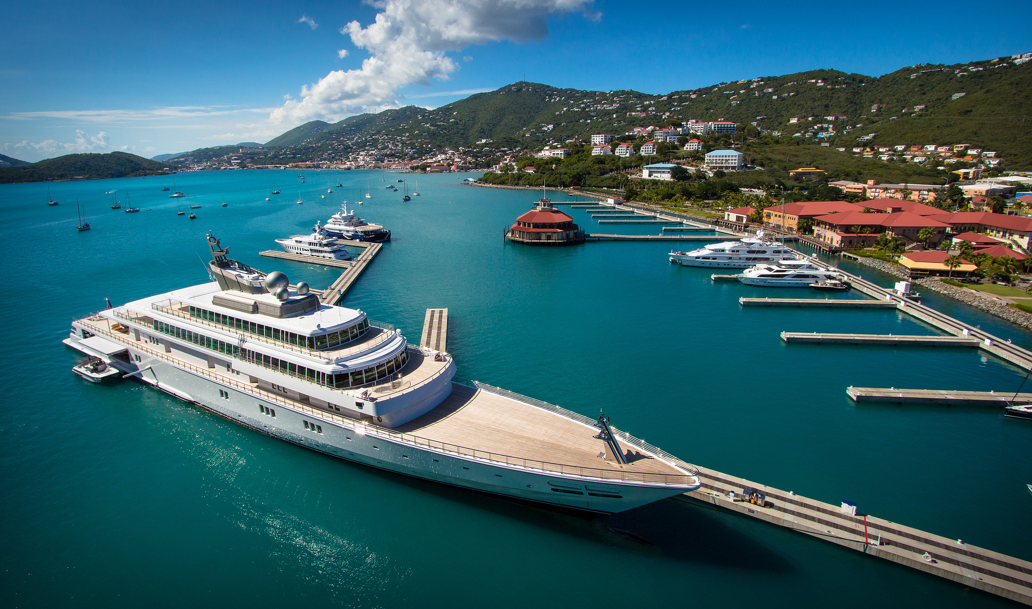 super yachts in st thomas