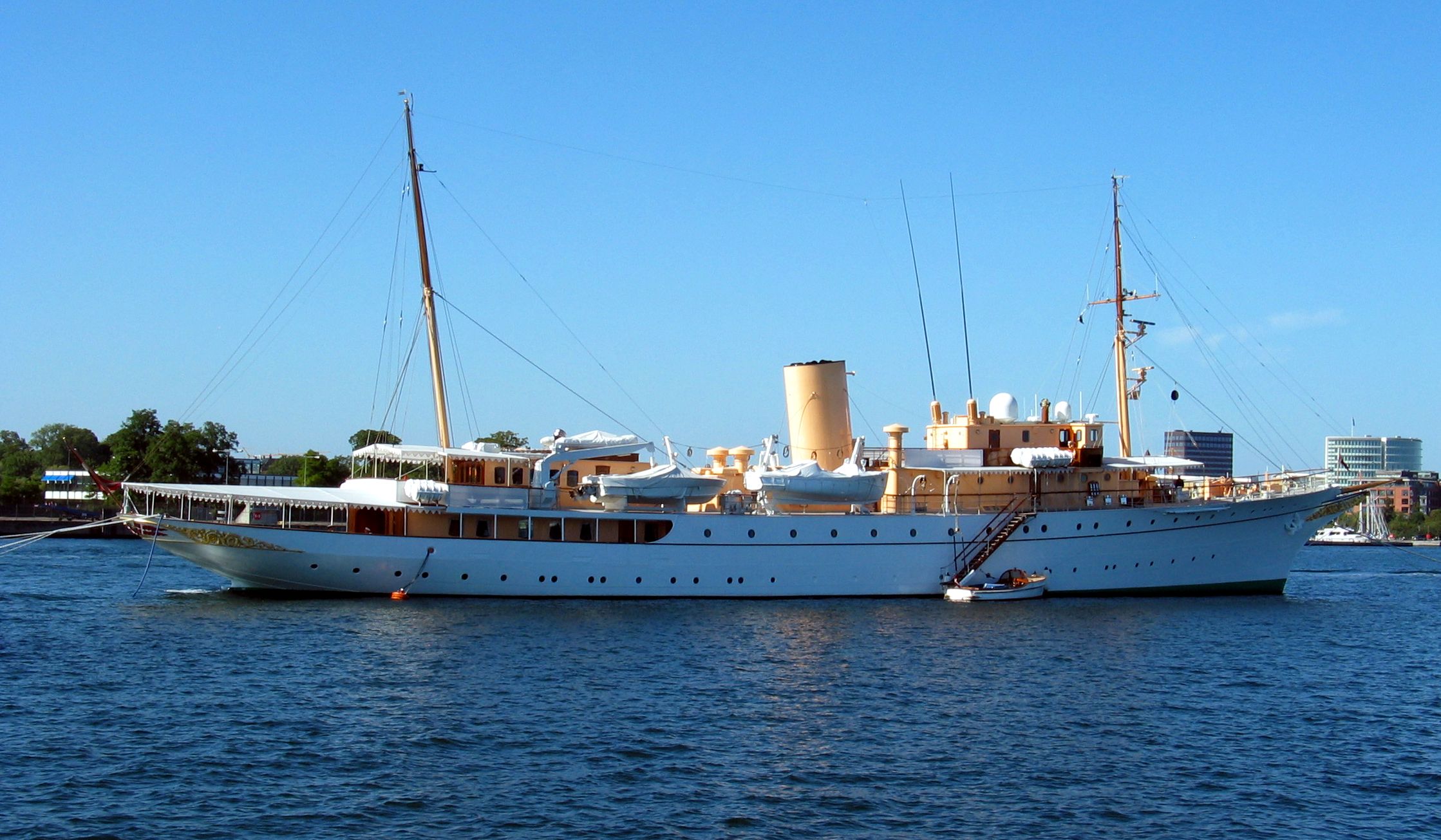 royal yacht denmark