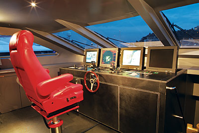 Yacht NINA J Bridge - Image by Baglietto