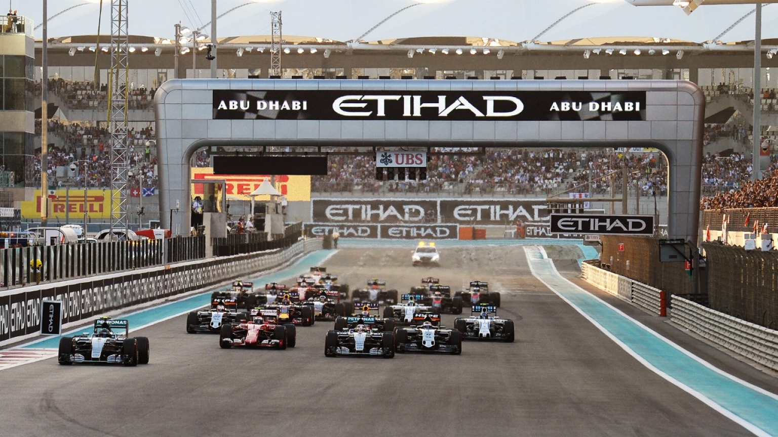 The ABU DHABI GRAND PRIX The Complete 2023 and 2024 Guide by CHARTERWORLD