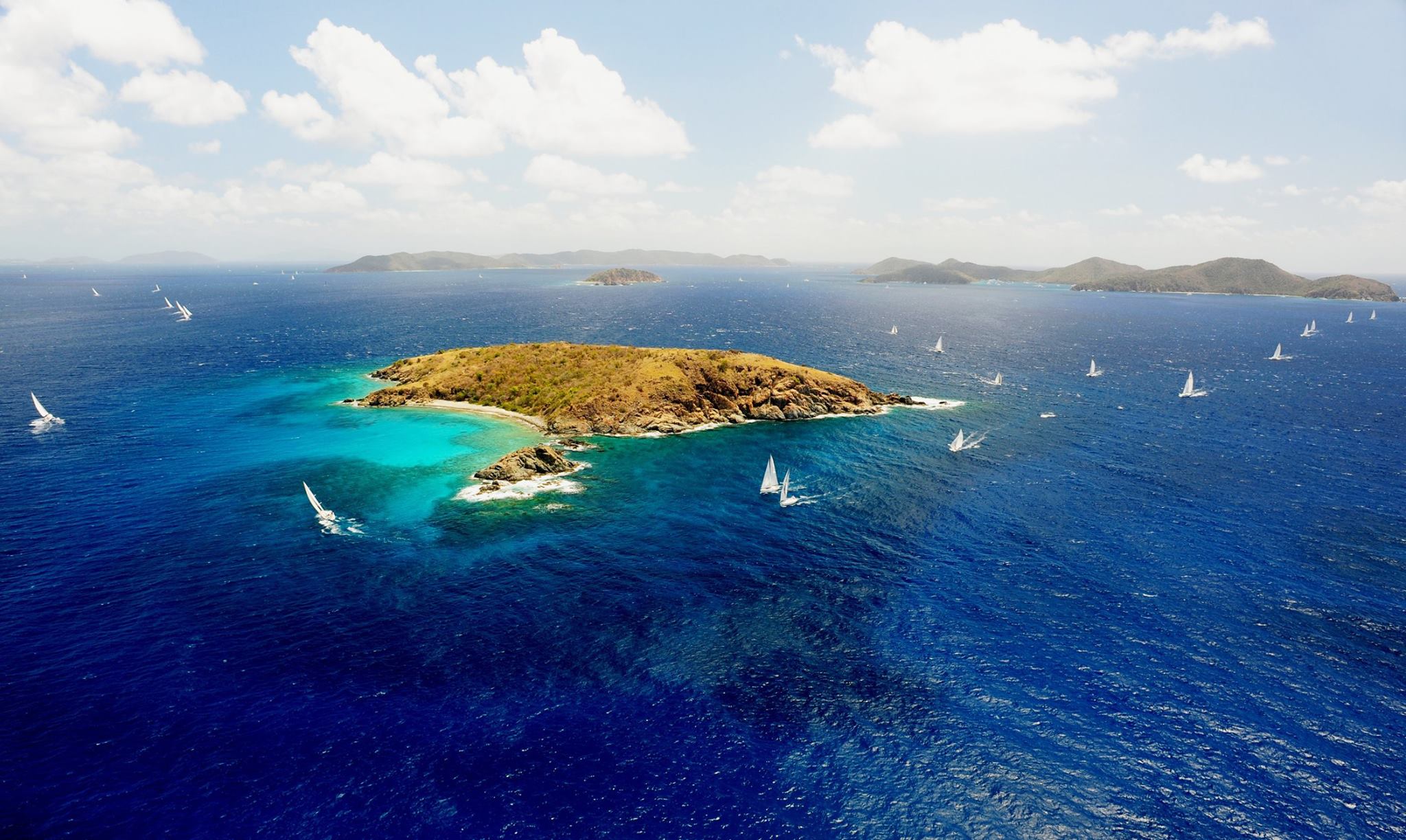Карибские острова тортуга. Тортуга остров в Карибском море. Тортуга (остров, Галапагос). Остров Плимут в Карибском море. Тортуга остров в Карибском море фото.