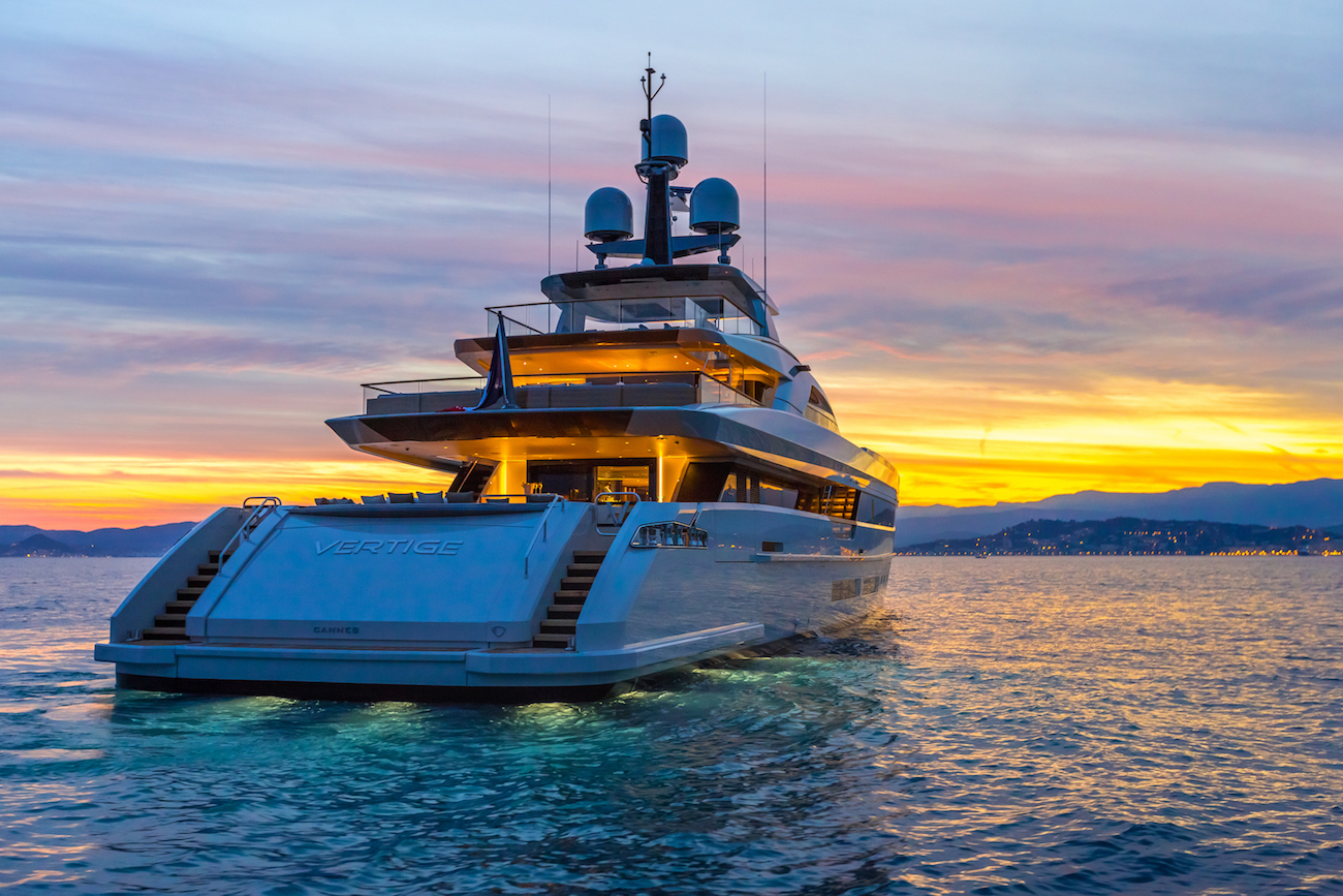 dream yacht charter vancouver