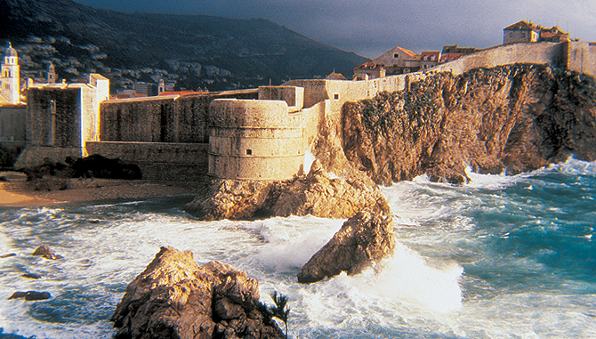 Dubrovnik Walls - Photo courtesy do Dubrovnik Tourist Board