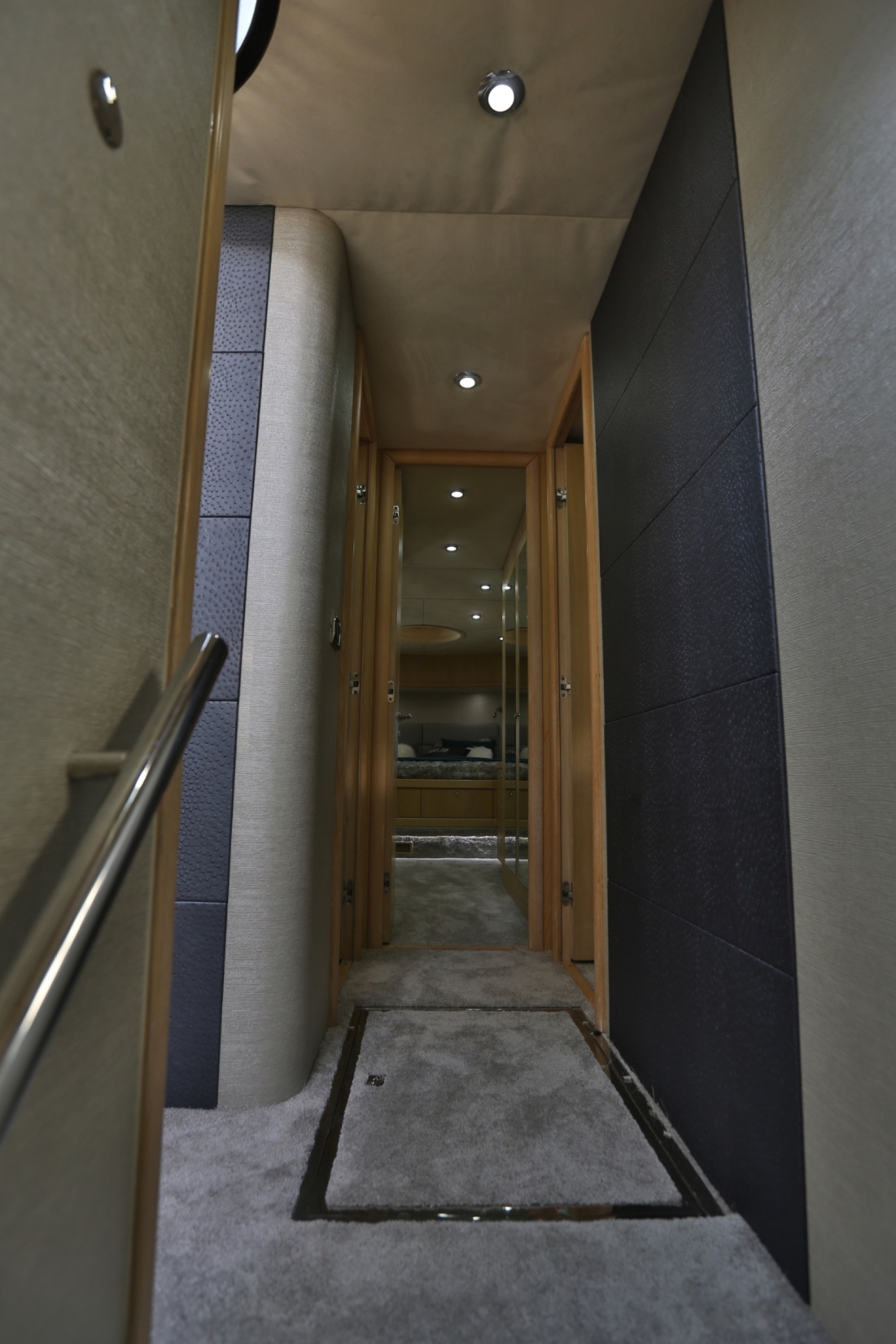 Corridor to guest cabins