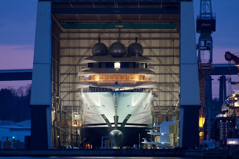 The 106m Yacht AMADEA