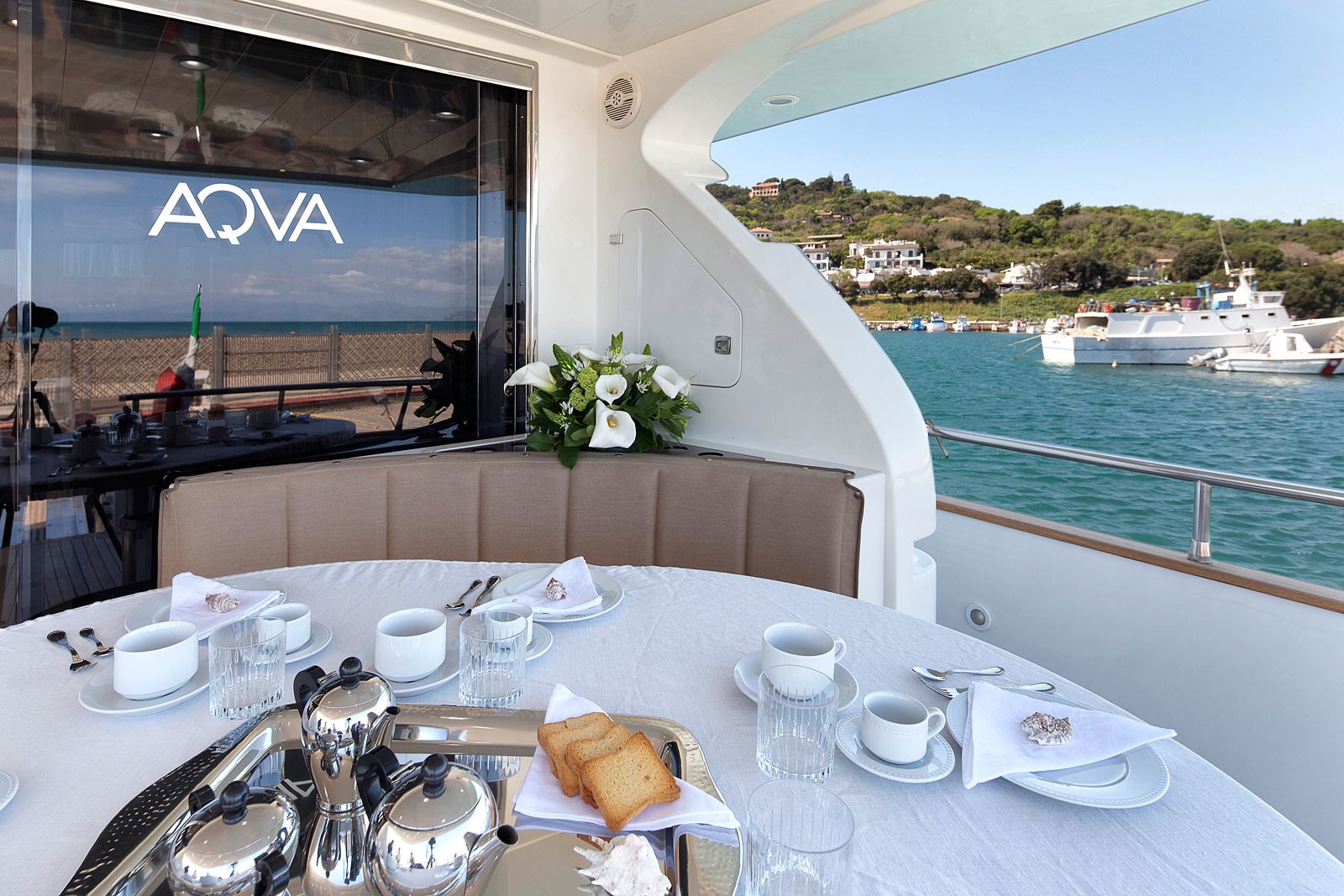 The 21m Yacht AQVA