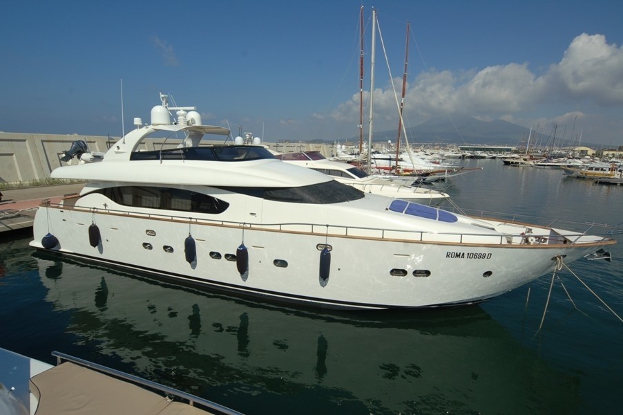 The 24m Yacht NEVER ONE