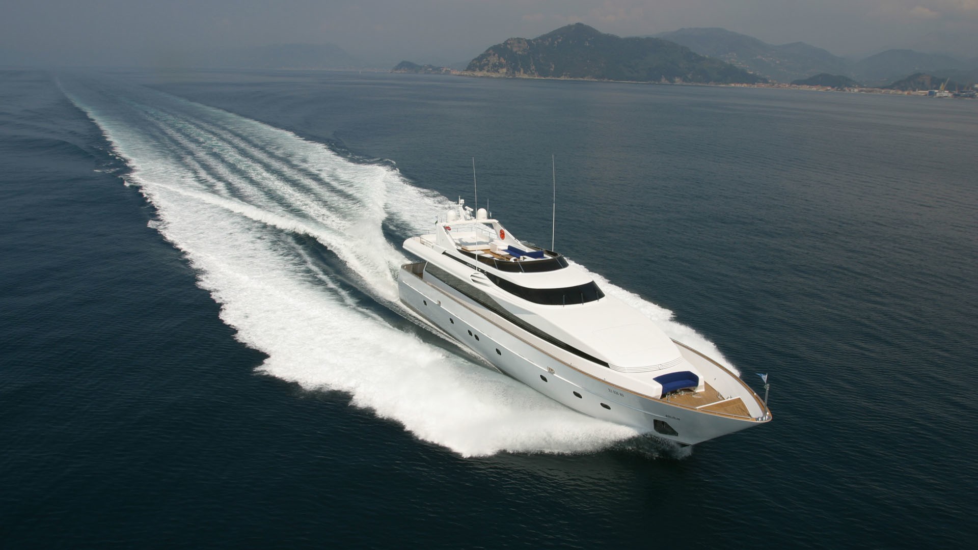 The 34m Yacht SUMMER DREAMS