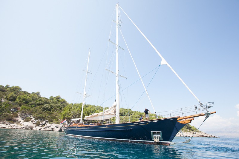 The 35m Yacht LAURAN