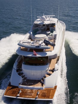 The 35m Yacht LONG AWEIGHTED