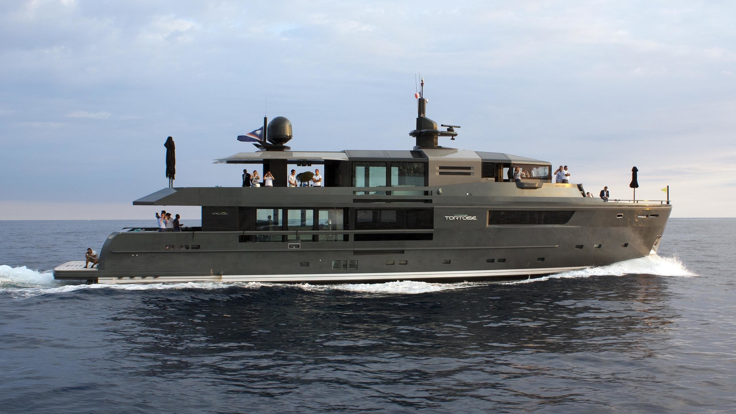 The 35m Yacht TORTOISE