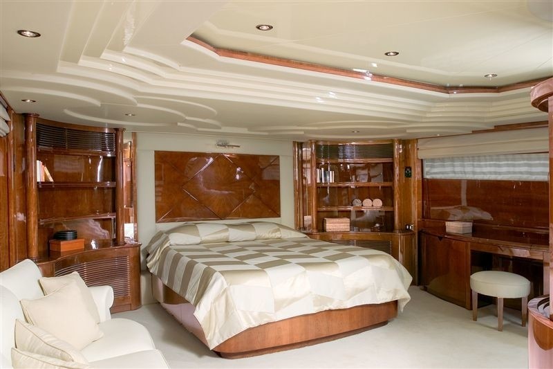 Main Master Cabin On Board Yacht LET IT BE