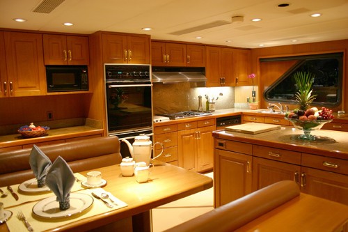 Country Kitchen On Yacht SILENT WORLD II