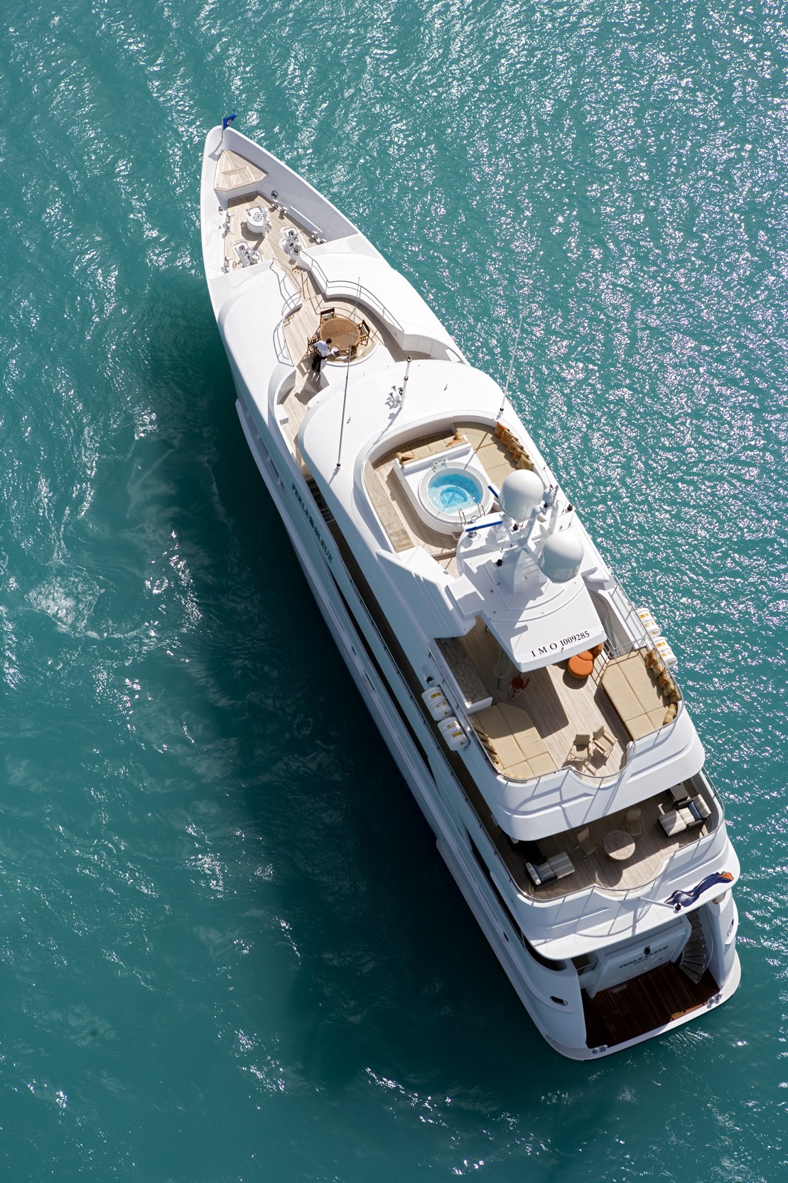 Above Aboard Yacht PERLE BLEUE