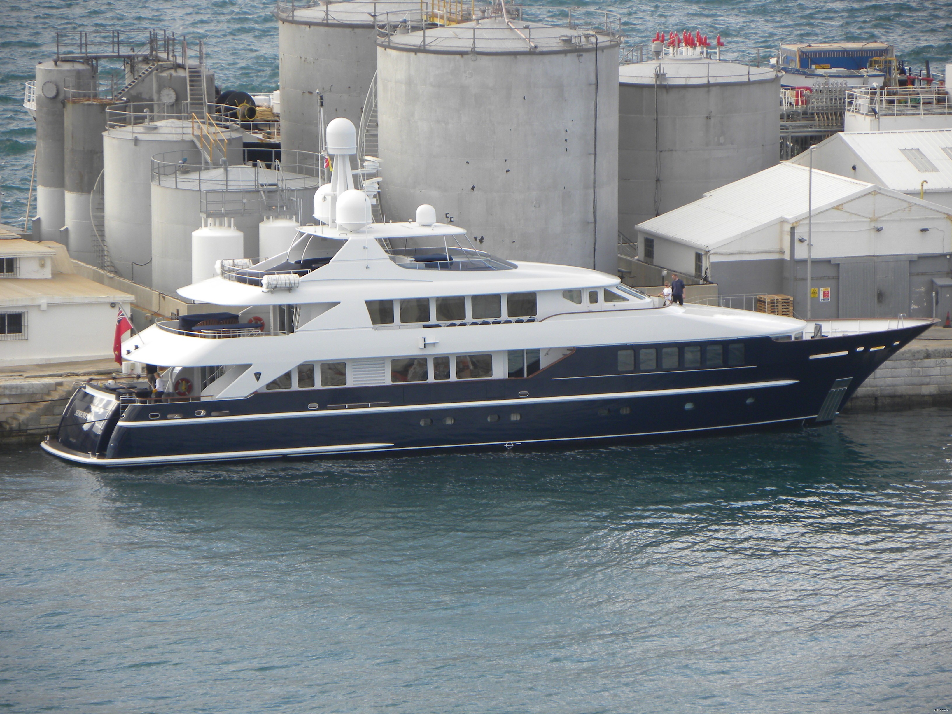 The 39m Yacht LADY AZUL
