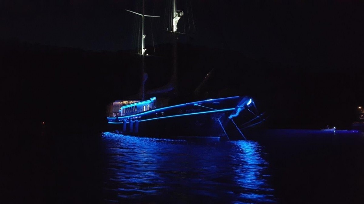 The 39m Yacht SEA DREAM