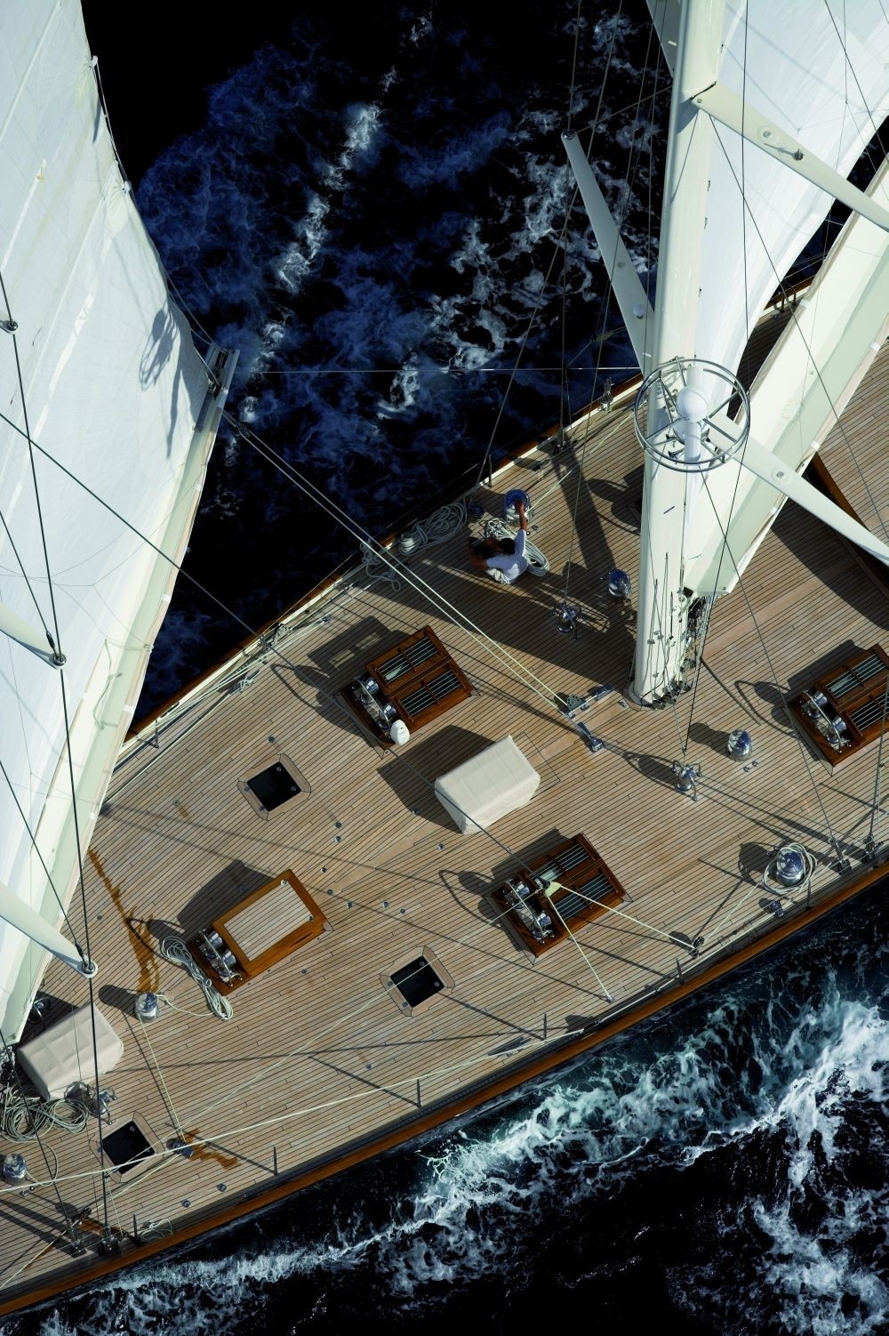 Mast Aspect On Yacht THIS IS US