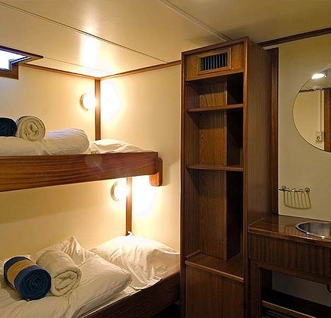Twin Bed Cabin Aboard Yacht ADORNATE