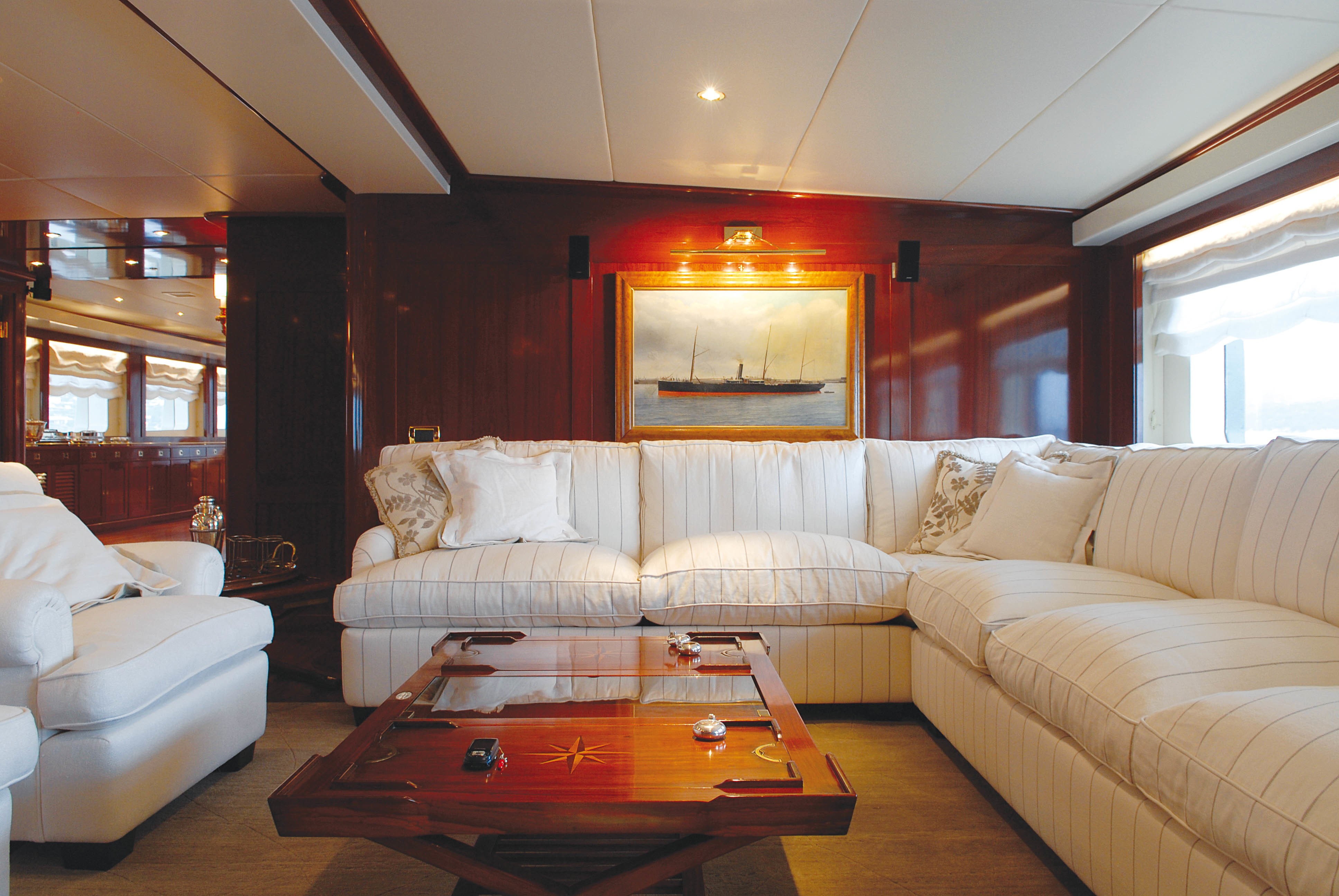 Saloon Upon Premier Deck Aboard Yacht ARIETE PRIMO
