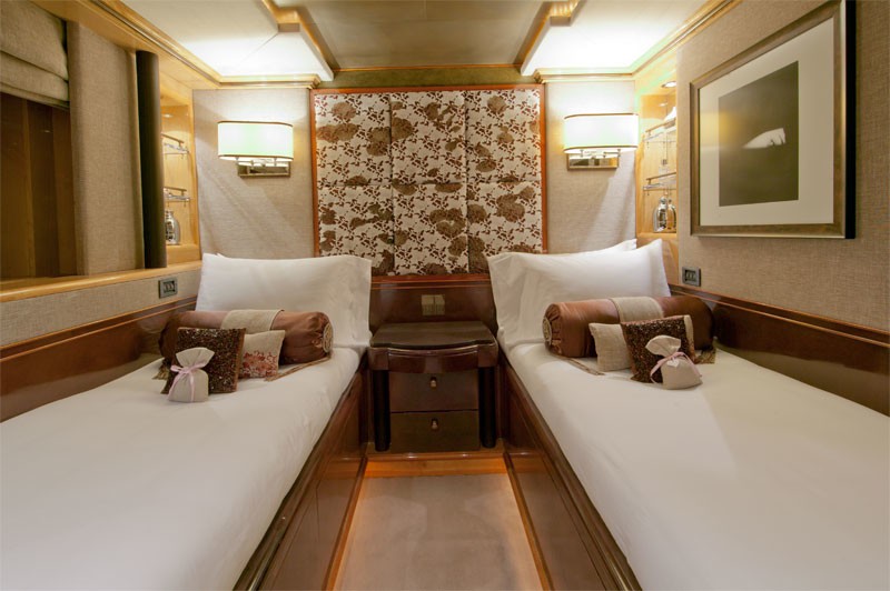 Starboard Twin Bed On Board Yacht IL SOLE