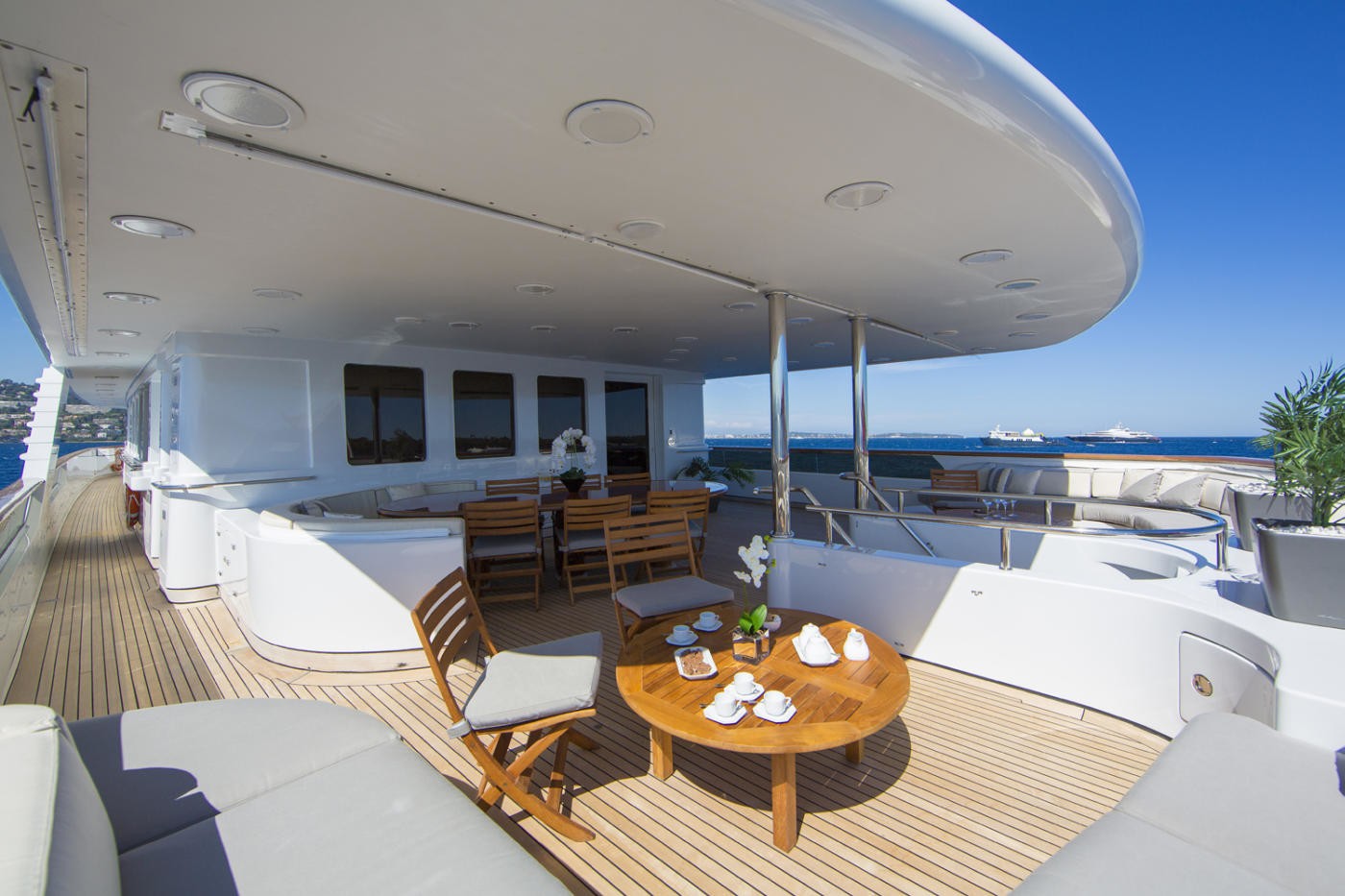 Sitting: Yacht KANALOA's Top Deck Aft Pictured