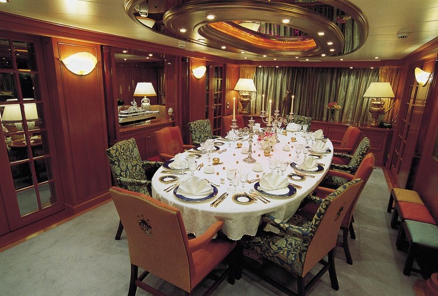 Furniture: Yacht LADY ANN MAGEE's Eating/dining Saloon Captured