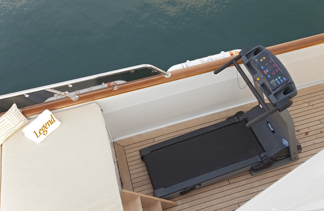 Gymnasium Gear: Yacht LEGEND's Sun Deck Captured