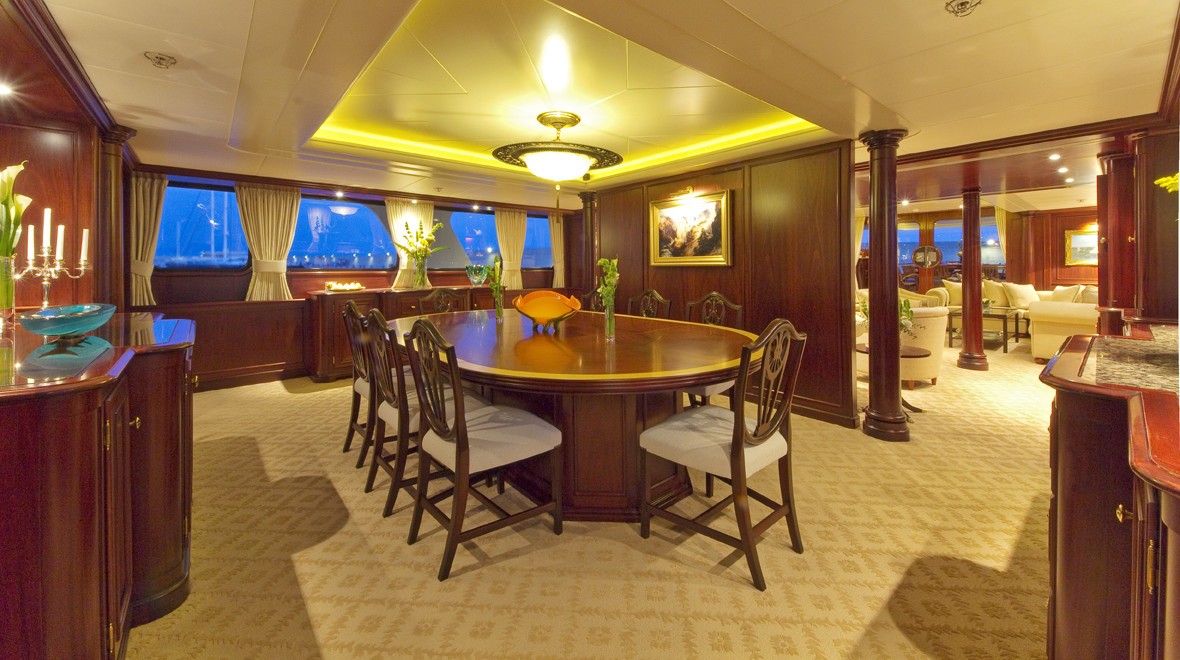 Eating/dining Saloon On Board Yacht LEGEND