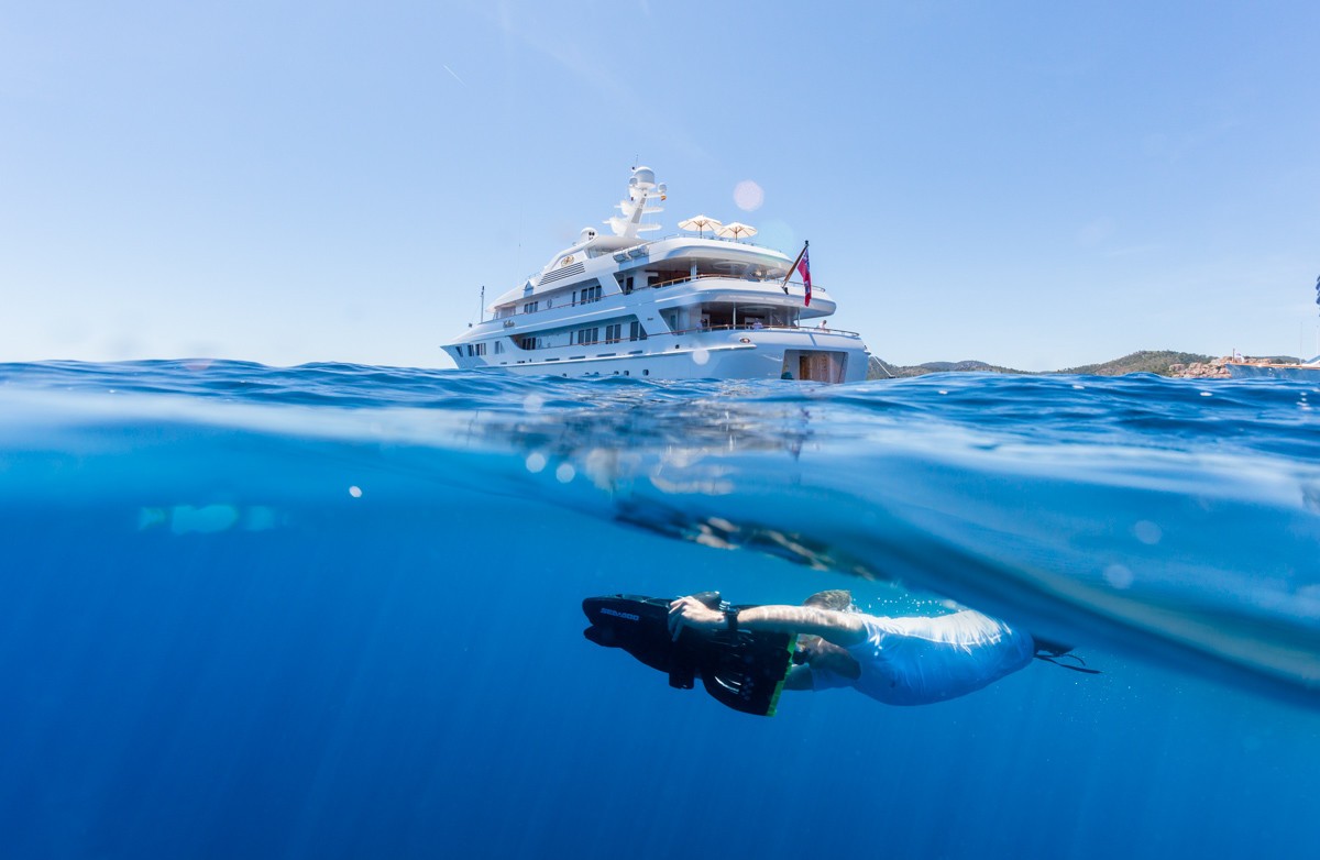 65m superyacht with underwater toys