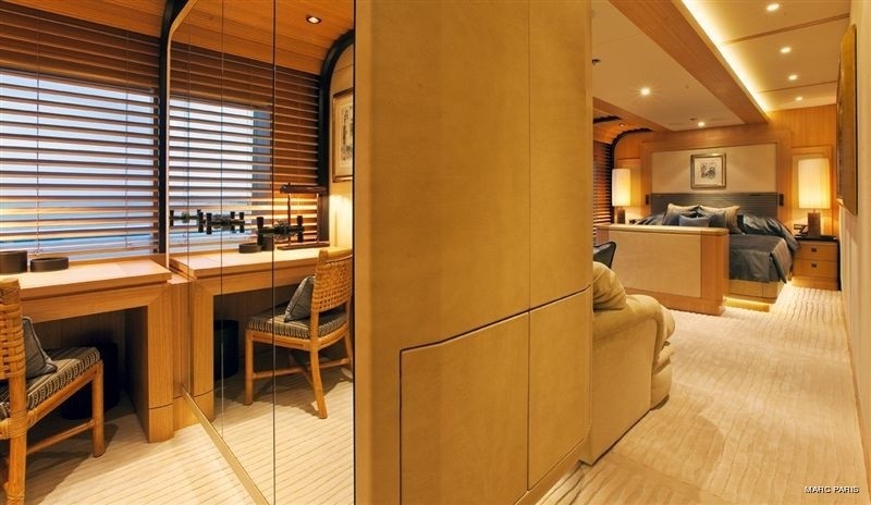 VIP Office Aboard Yacht INFINITE SHADES