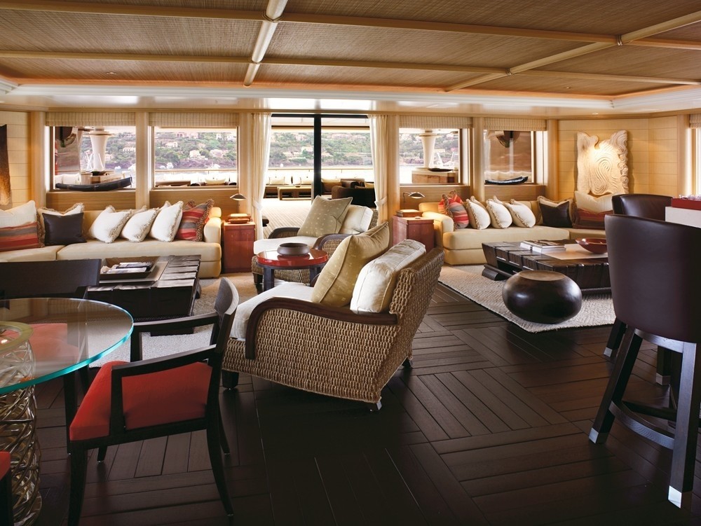 Profile: Yacht KOGO's Premier Saloon Image