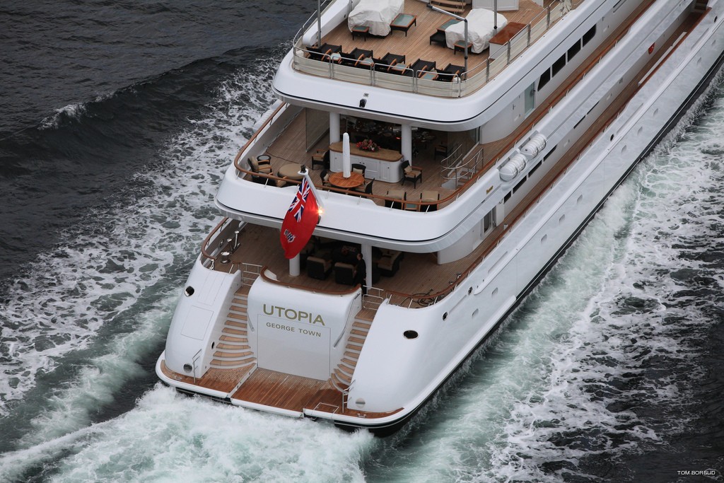 The 71m Yacht UTOPIA