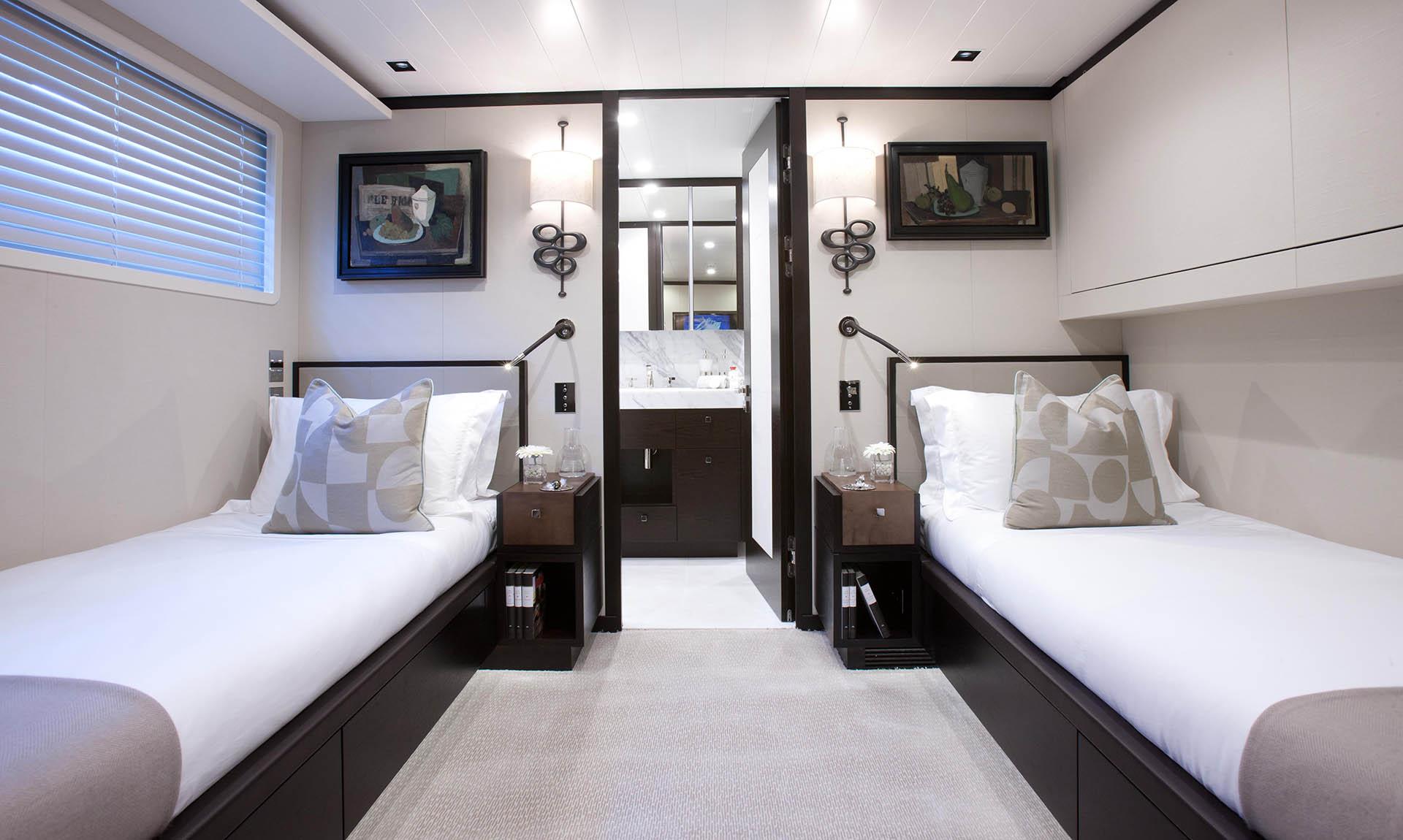 Souverbie Stateroom Twin