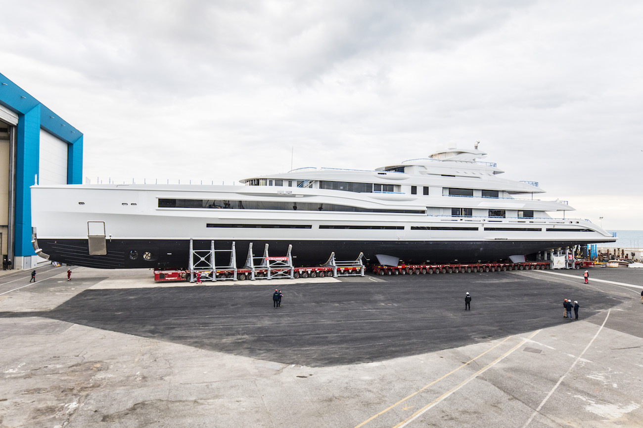 Benetti FB277 Leaving Shed For Launch