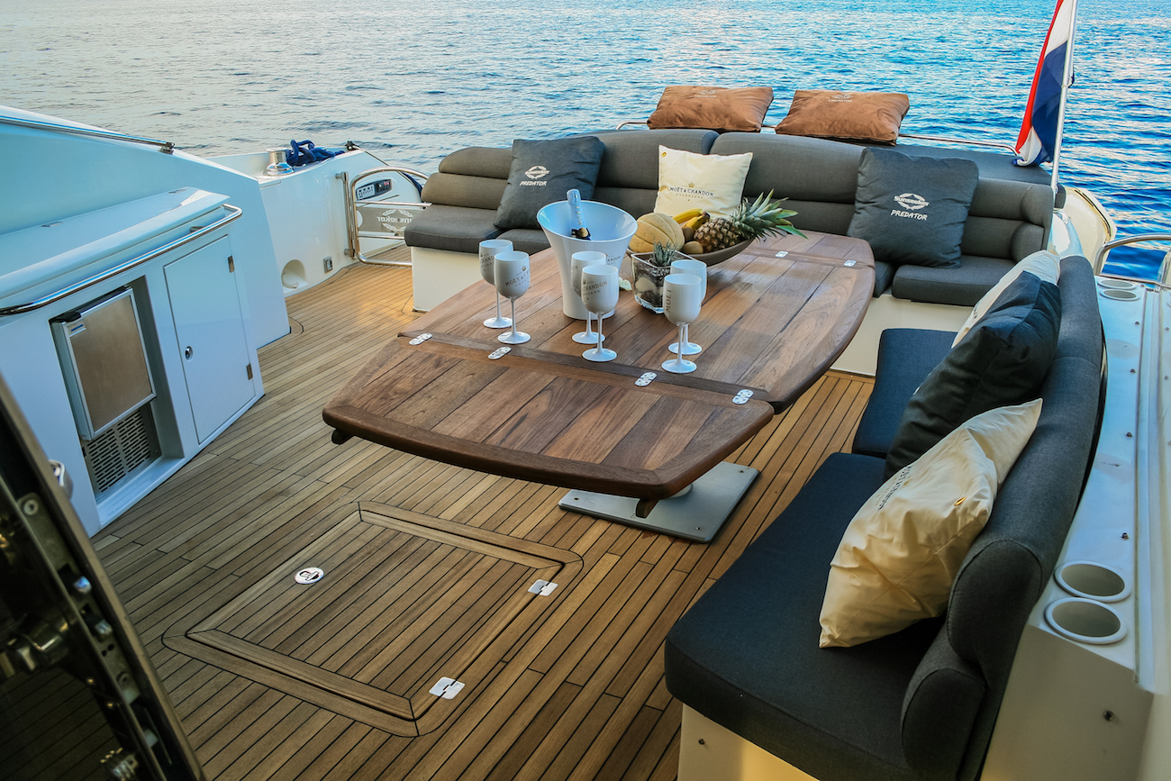 Aft Deck With Seating