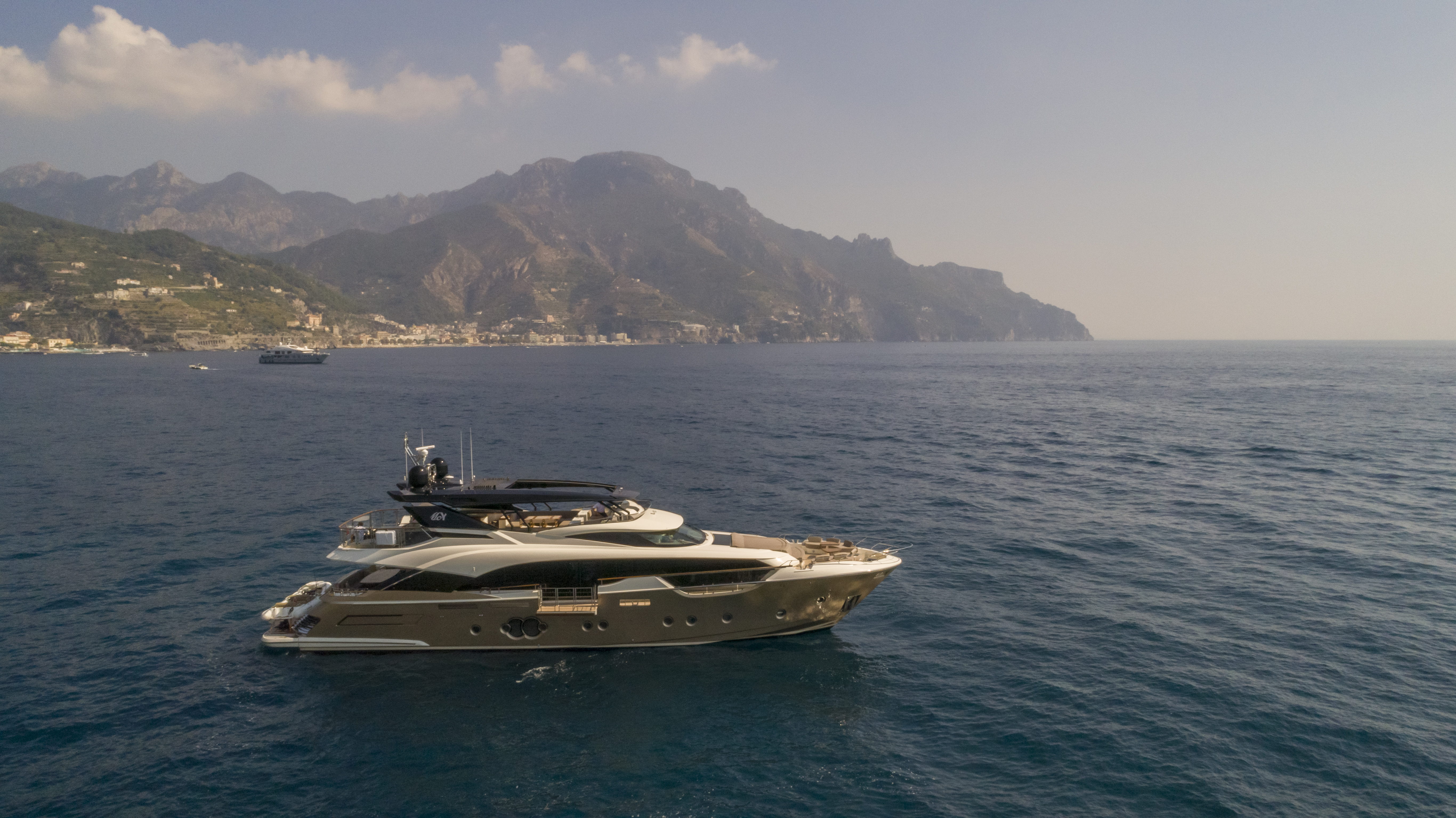 Luxury Charter Yacht VIVALDI