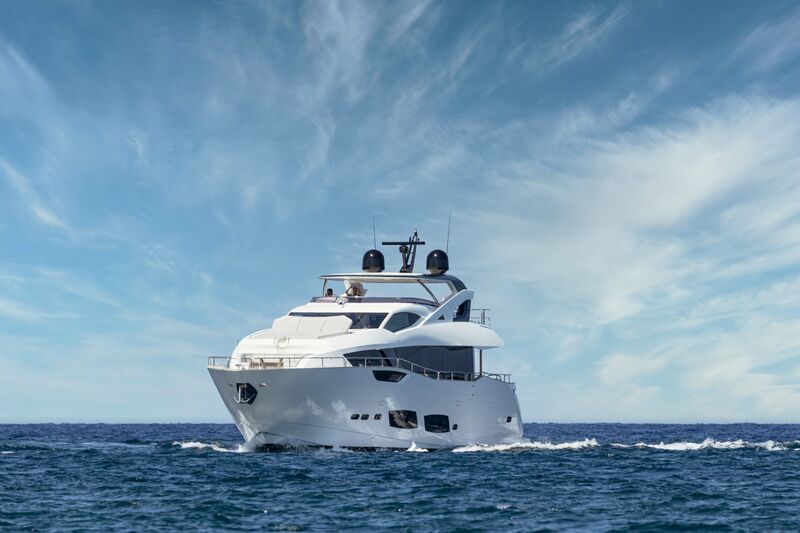 Luxury yacht ANNA-LIZA G