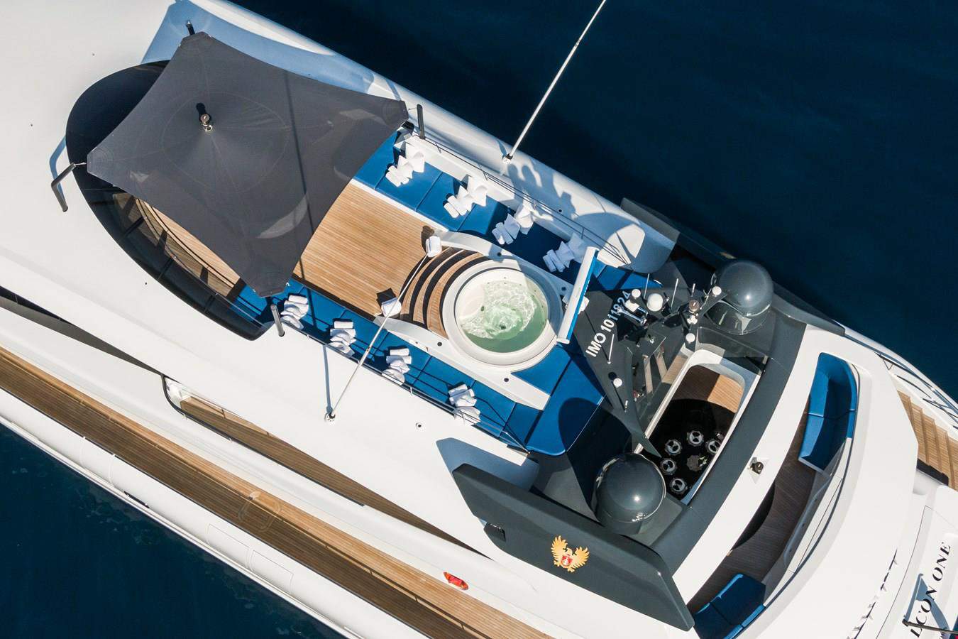 Luxury yacht ROYAL FALCON ONE