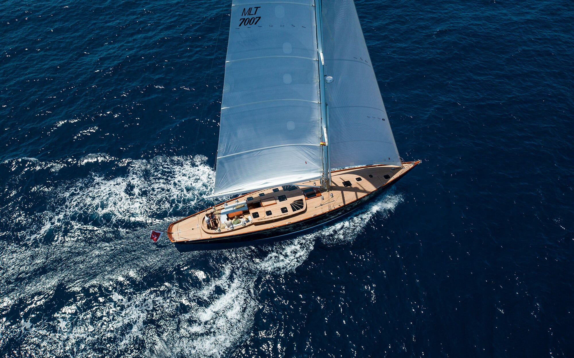 Sailing yacht ANIMA II