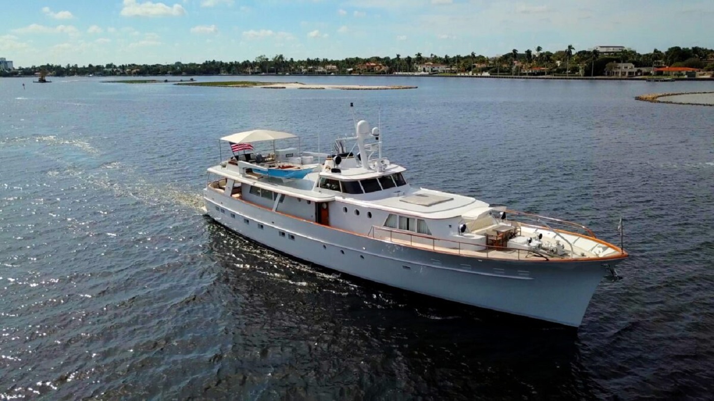 Luxury Yacht SOVEREIGN