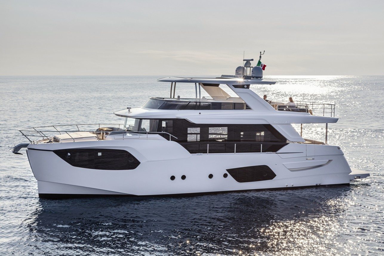 Luxury Yacht LEGEND II