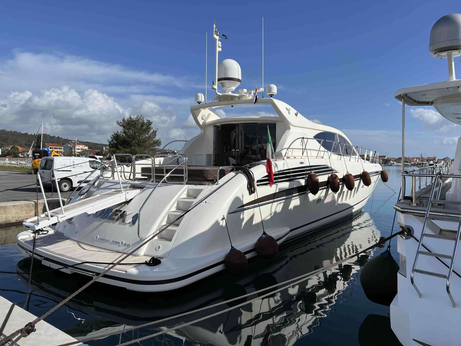 Luxury Yacht TOBEKA