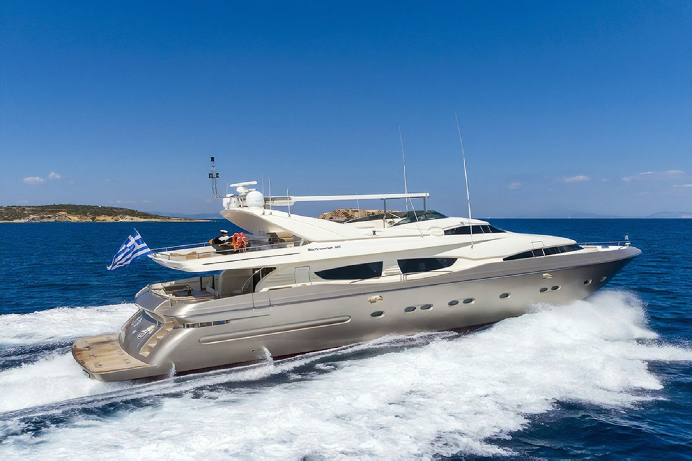 Luxury Yacht WHY
