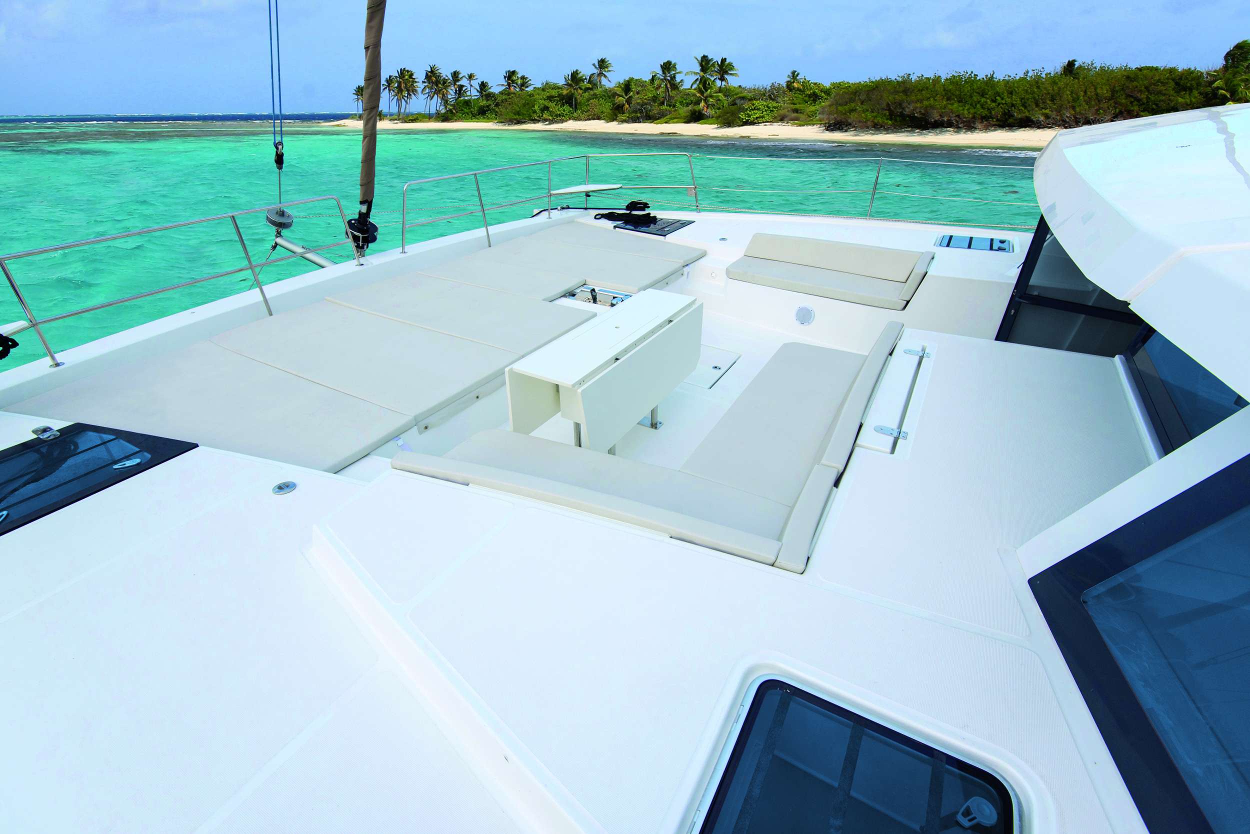Casual space on foredeck