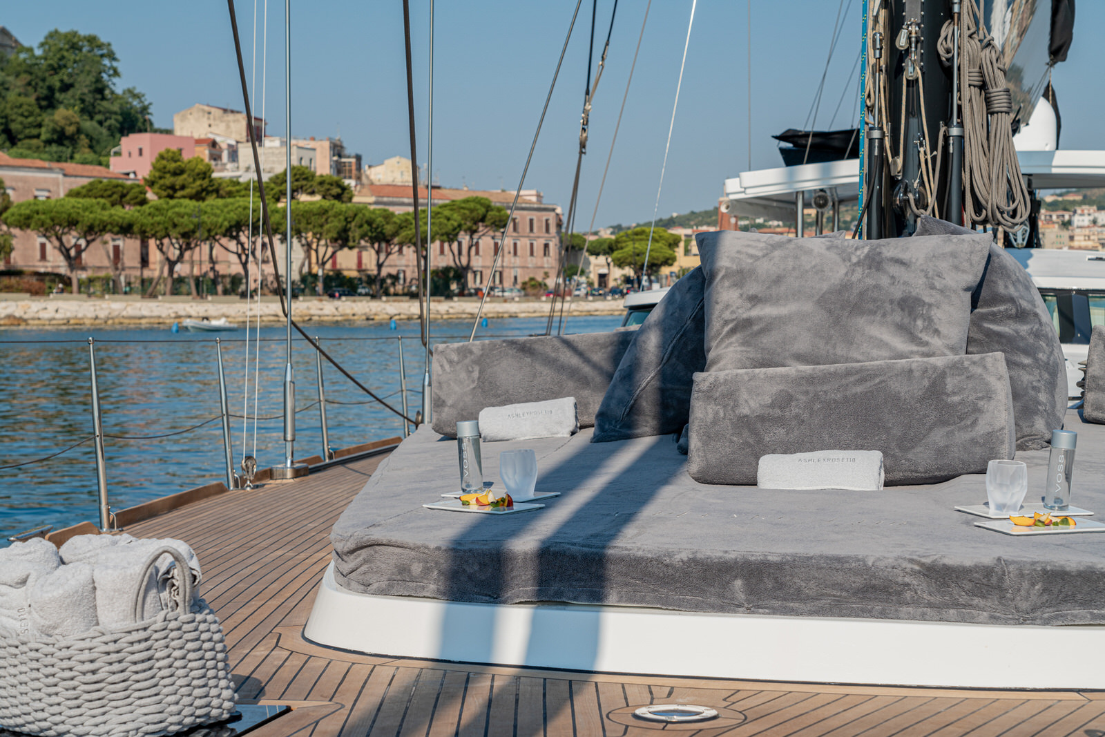 Comfortable foredeck soft furnishings