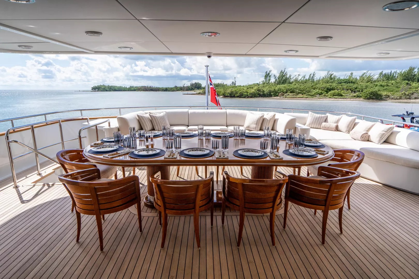 Luxury upper deck aft dining