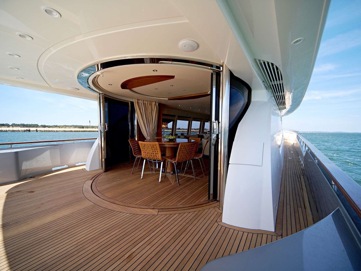 Aft Deck View Into Circular Dining Room