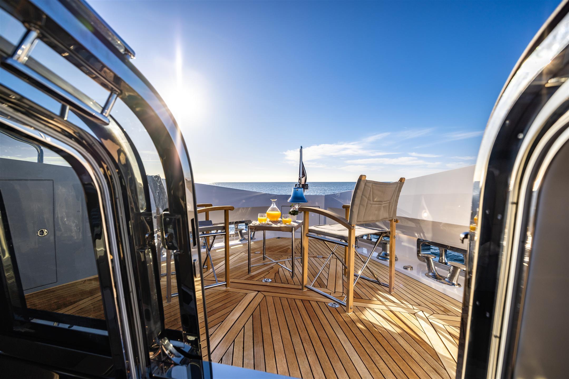Private Foredeck Terrace