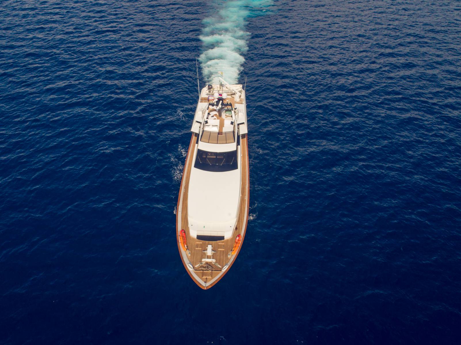 36m ANDREA - Bow View